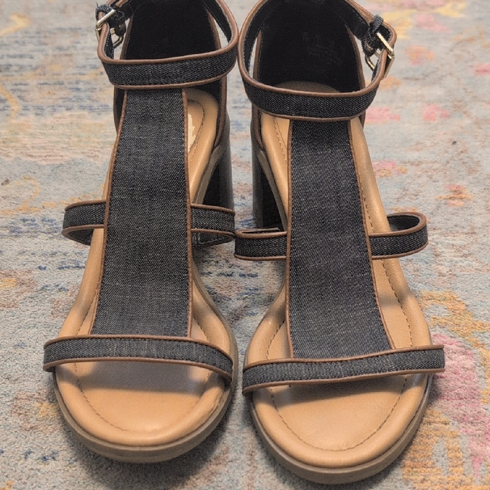 Dr. Scholl's Navy and Tan Heeled Sandals - Picture 2 of 7